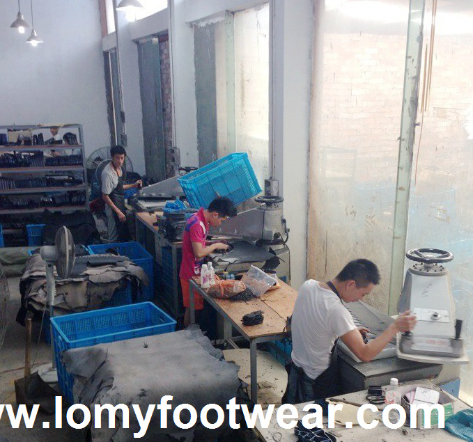 Safety shoes Cutting line